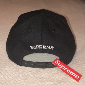Supreme Champion 5 panel black SnapBack hat